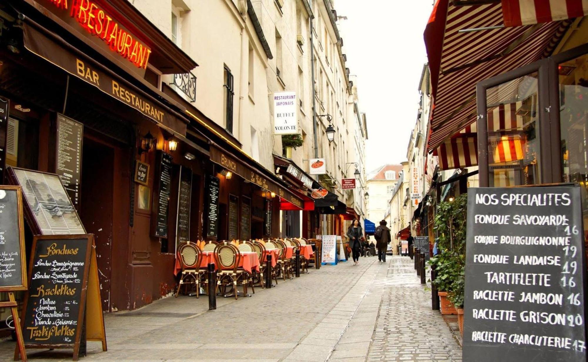 Loft Atypique Avec Terrasse, Calme Et Cosy Lejlighed Paris Eksteriør billede